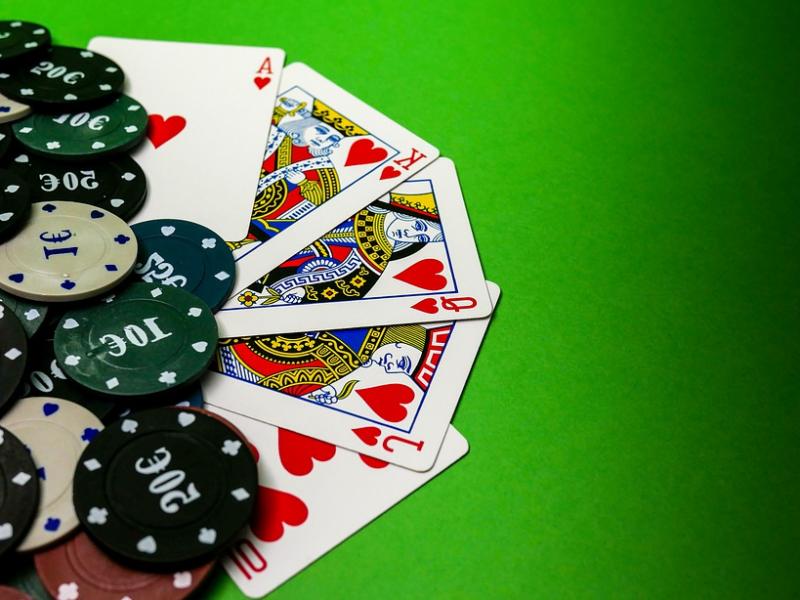 покер